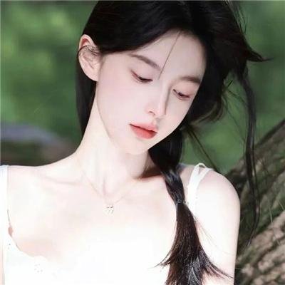后备箱里的女孩